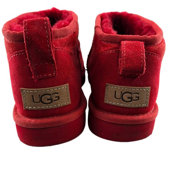 UGG Classic Ultra Mini Booties Women 7 Red Shortie Ankle Boots Comfort Shearling - Picture 6 of 9